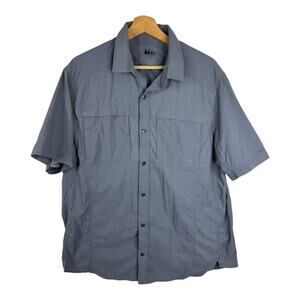 REI Mens size Large Short Sleeve Button Up Nylon Shirt Hiking Outdoor Blue